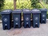 中間腳踏式塑料分類垃圾桶