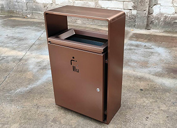 室內(nèi)新樓盤(pán)電梯口電鍍不銹鋼垃圾桶主圖