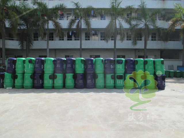 玻璃鋼戶外街道垃圾桶圖片