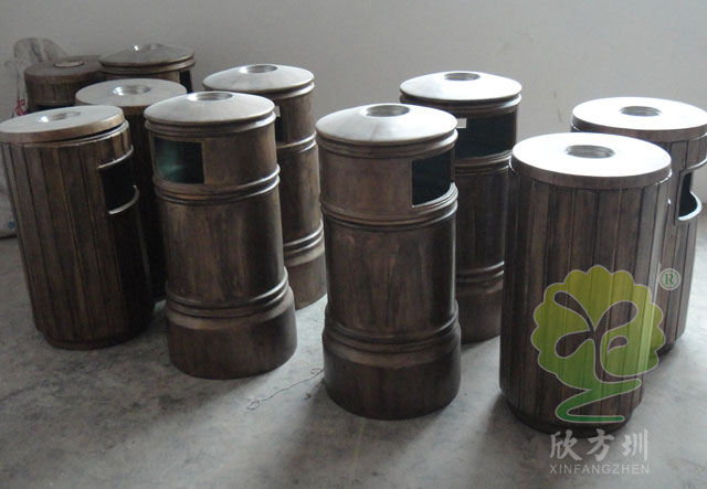 玻璃鋼仿銅垃圾桶圖片