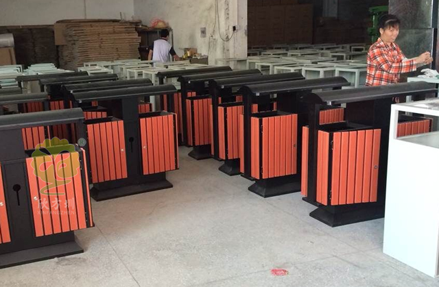 物業(yè)戶(hù)外分類(lèi)鋼木垃圾箱