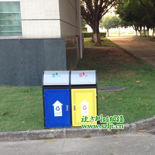 戶外垃圾桶